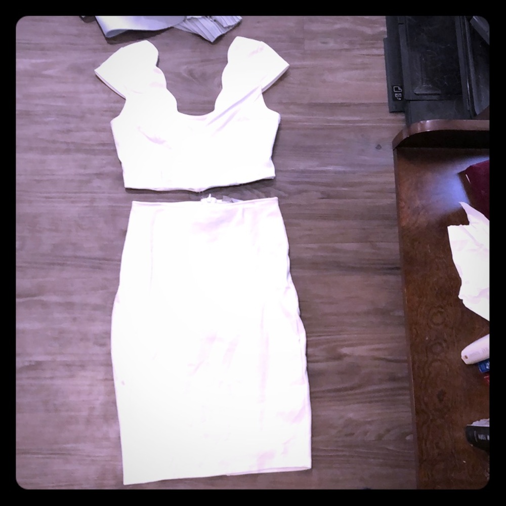 Two piece set